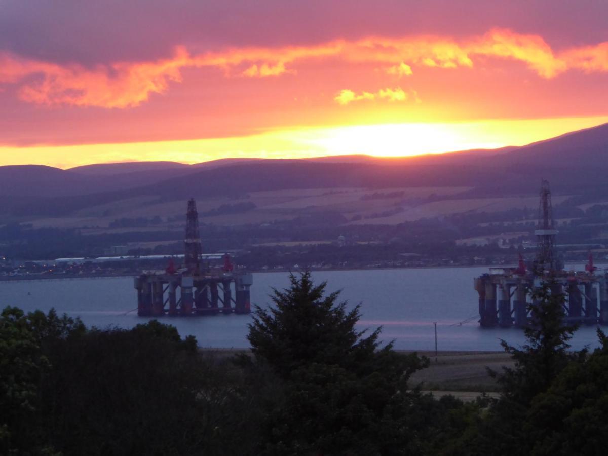 High Fields Bed & Breakfast Cromarty Exterior foto